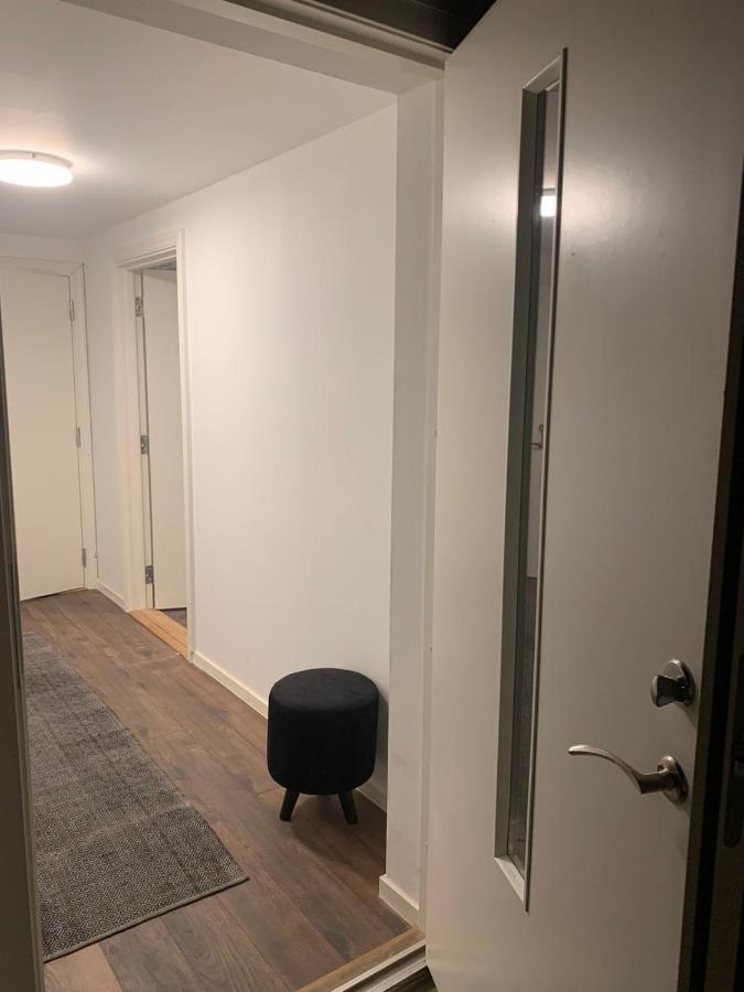 Beautiful 2 Rooms Apartment In Klofta,Near Oslo Airport& Oslo Kültér fotó